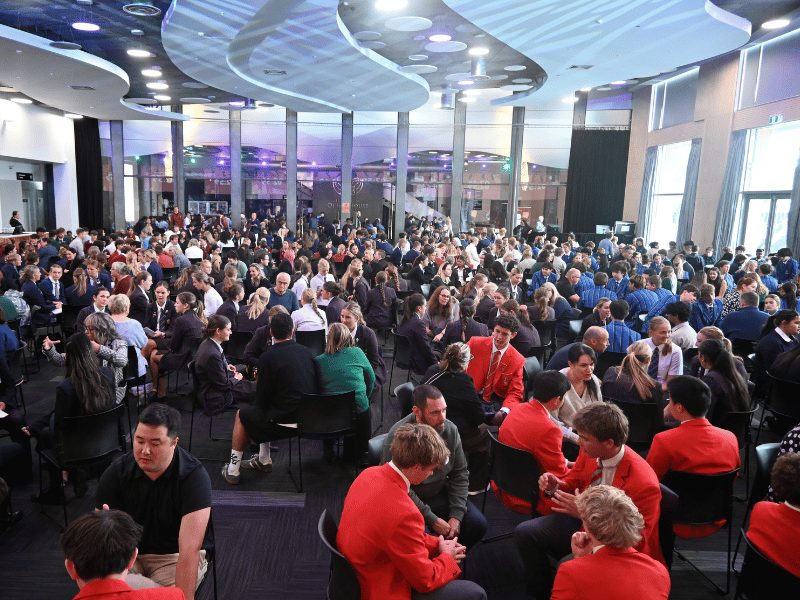 Welcome Backs Young Entrepreneurs at YES Spark Tank